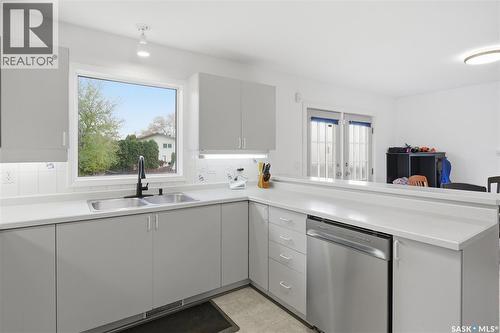 614 Reid Road, Saskatoon, SK - Indoor Photo Showing Kitchen With Double Sink