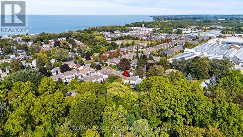 33 Broadway Avenue, St. Catharines (Port Weller), ON - Outdoor With Body Of Water With View