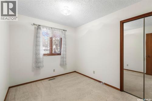 35 Wilkie Road, Regina, SK - Indoor Photo Showing Other Room