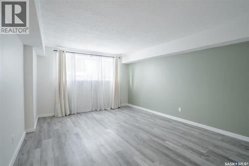 1409 Preston Avenue S, Saskatoon, SK - Indoor Photo Showing Other Room