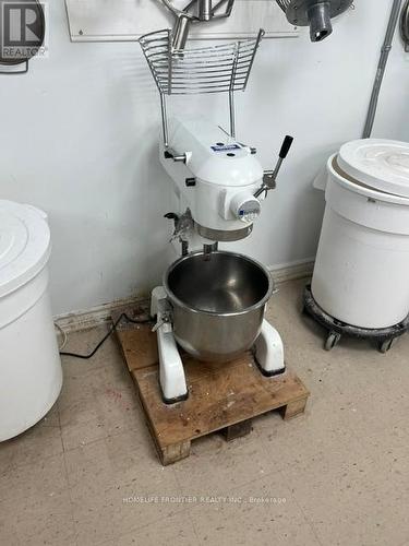 16 Wilstead Drive, Newmarket, ON 