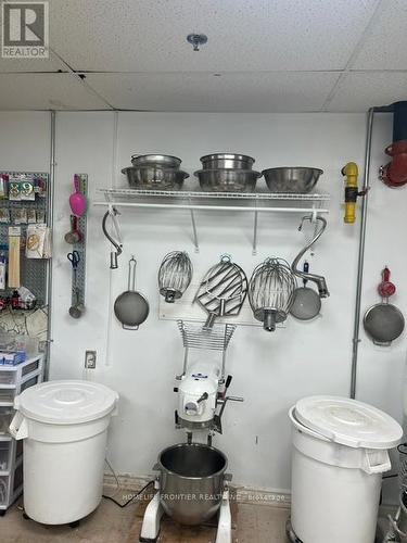 16 Wilstead Drive, Newmarket, ON 