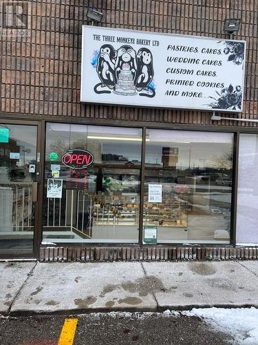 16 Wilstead Drive, Newmarket, ON 