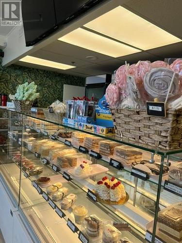 16 Wilstead Drive, Newmarket, ON 