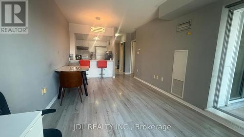 1610 - 887 Bay Street, Toronto, ON - Indoor Photo Showing Other Room