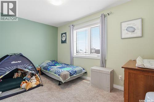 405 Golden Willow Way, Warman, SK - Indoor Photo Showing Bedroom