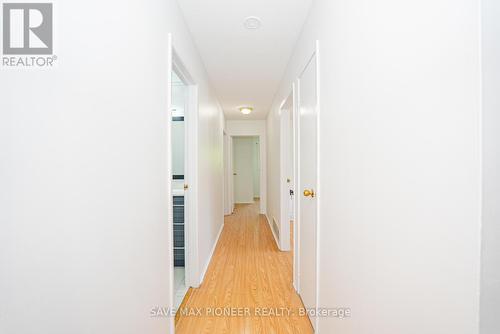 122 Centre Street N, Brampton, ON - Indoor Photo Showing Other Room