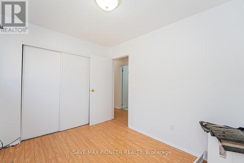 122 Centre Street N, Brampton, ON - Indoor Photo Showing Other Room