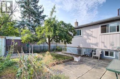 122 Centre Street N, Brampton, ON - Outdoor