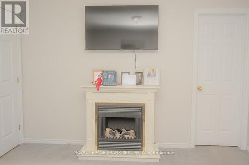 730 Old Norwood Road, Havelock-Belmont-Methuen (Belmont-Methuen), ON - Indoor With Fireplace