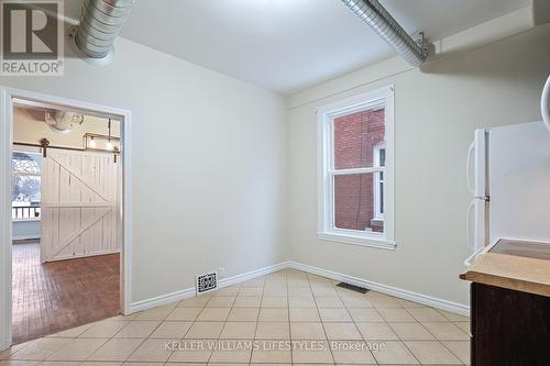 21 Elmwood Avenue E, London South (South F), ON - Indoor Photo Showing Other Room