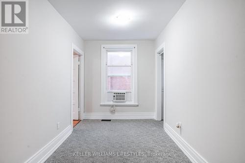21 Elmwood Avenue E, London South (South F), ON - Indoor Photo Showing Other Room
