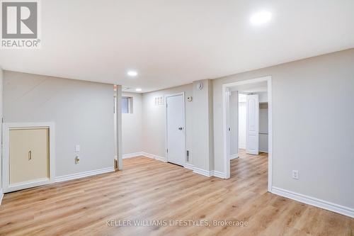 21 Elmwood Avenue E, London South (South F), ON - Indoor