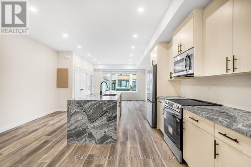 Unit B - 1st Floor - 193 Hopewell Avenue, Ottawa, ON - Indoor Photo Showing Kitchen With Upgraded Kitchen