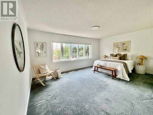 82 Woodstone Avenue, Richmond Hill, ON - Indoor Photo Showing Bedroom