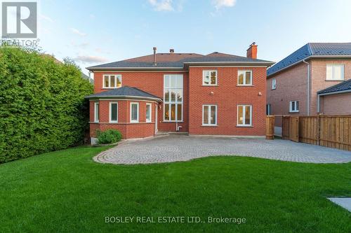 82 Woodstone Avenue, Richmond Hill, ON - Outdoor With Exterior