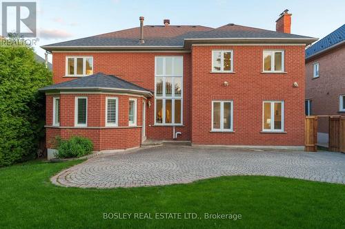 82 Woodstone Avenue, Richmond Hill, ON - Outdoor With Exterior