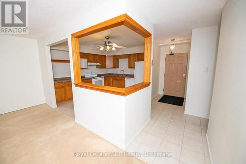 306 - 497 Birmingham St West Street W, Wellington North (Mount Forest), ON - Indoor Photo Showing Kitchen