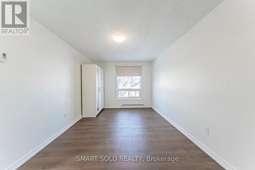 22 Hazelglen Court, Brampton, ON - Indoor Photo Showing Other Room