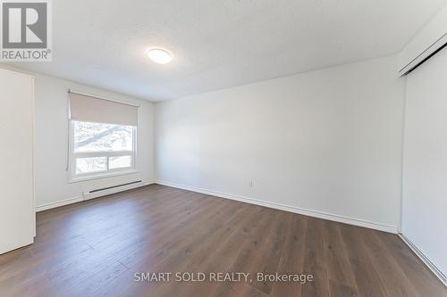 22 Hazelglen Court, Brampton, ON - Indoor Photo Showing Other Room