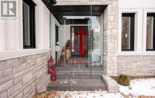 34 Previn Court, New Tecumseth, ON - Outdoor