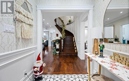 34 Previn Court, New Tecumseth, ON - Indoor Photo Showing Other Room