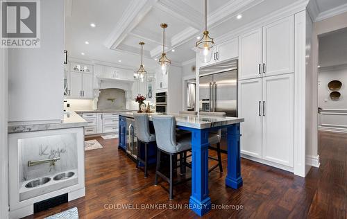 34 Previn Court, New Tecumseth, ON - Indoor Photo Showing Other Room