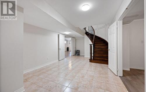 34 Previn Court, New Tecumseth, ON - Indoor Photo Showing Other Room