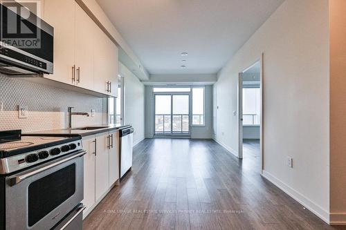 1222 - 212 King William Street, Hamilton, ON - Indoor Photo Showing Kitchen