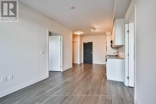 1222 - 212 King William Street, Hamilton, ON - Indoor Photo Showing Kitchen