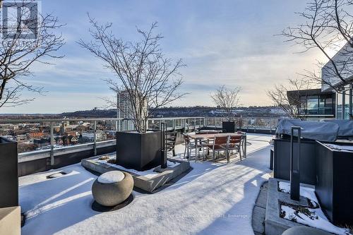 1222 - 212 King William Street, Hamilton, ON - Outdoor With View