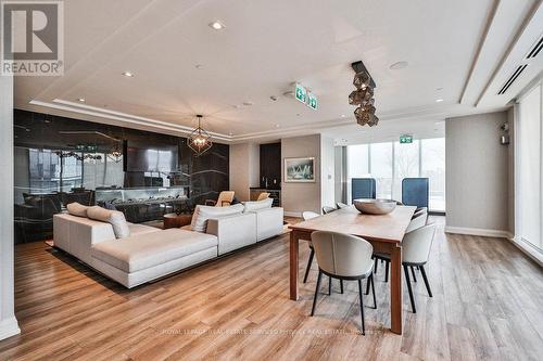 1222 - 212 King William Street, Hamilton, ON - Indoor