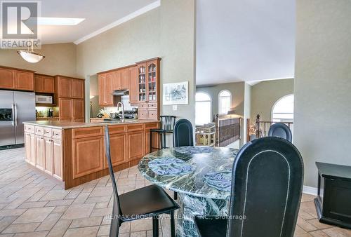 25 Cunningham Drive, Essa, ON - Indoor