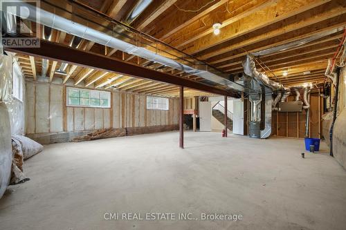 3205 Mosley Street, Wasaga Beach, ON - Indoor Photo Showing Basement