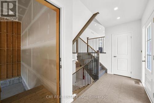 3205 Mosley Street, Wasaga Beach, ON - Indoor Photo Showing Other Room