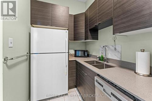 Unit 5 - 366 Richmond Street, London East (East K), ON - Indoor Photo Showing Kitchen With Double Sink