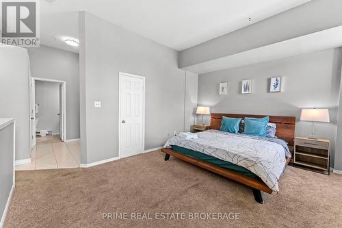 Unit 5 - 366 Richmond Street, London East (East K), ON - Indoor Photo Showing Bedroom