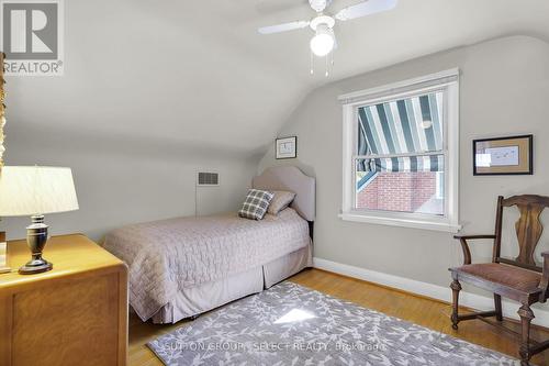 53 Graydon Street, London East (East N), ON - Indoor Photo Showing Bedroom