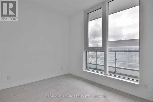 1206 - 5 Buttermill Avenue, Vaughan, ON - Indoor Photo Showing Other Room