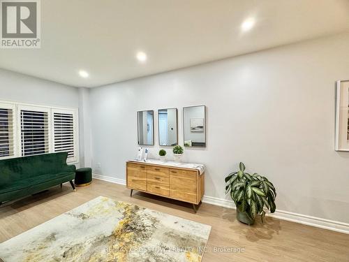 1 Black Ash Trail, Barrie, ON - Indoor