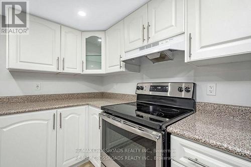 2095 Haig Drive, Ottawa, ON - Indoor Photo Showing Kitchen