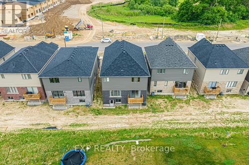 462 Blackburn Drive, Brantford, ON - Outdoor