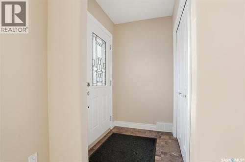 421 9Th Street, Saskatoon, SK - Indoor Photo Showing Other Room