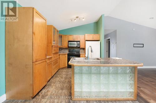 1505 Highnoon Drive, Windsor, ON - Indoor Photo Showing Kitchen With Double Sink