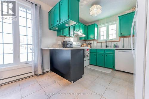 17 Champlain Crescent, Kapuskasing, ON - Indoor Photo Showing Kitchen