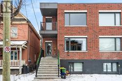 C - 195 HOPEWELL AVENUE  Ottawa, ON K1S 2Z4