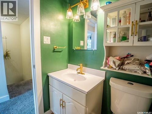 58 Mackenzie Mews, Regina, SK - Indoor Photo Showing Bathroom