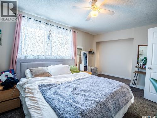 58 Mackenzie Mews, Regina, SK - Indoor Photo Showing Bedroom