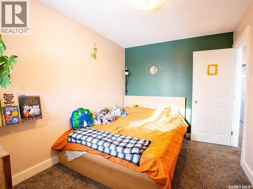 58 Mackenzie Mews, Regina, SK - Indoor Photo Showing Bedroom