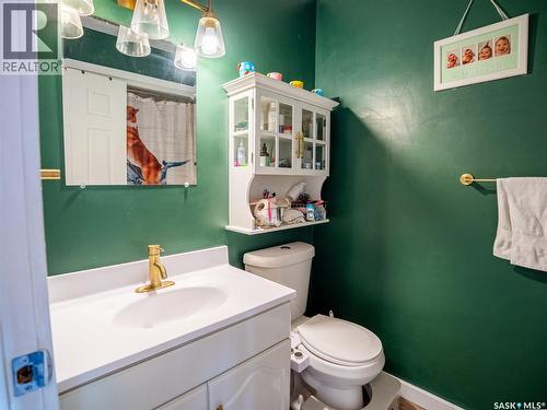 58 Mackenzie Mews, Regina, SK - Indoor Photo Showing Bathroom